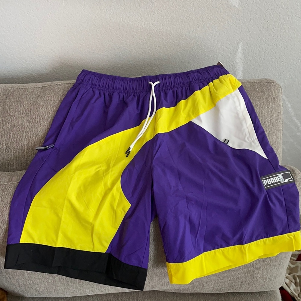 ‼️‼️ BRAND NEW WITH TAGS Puma Basketball Swim Trunks Sz Medium